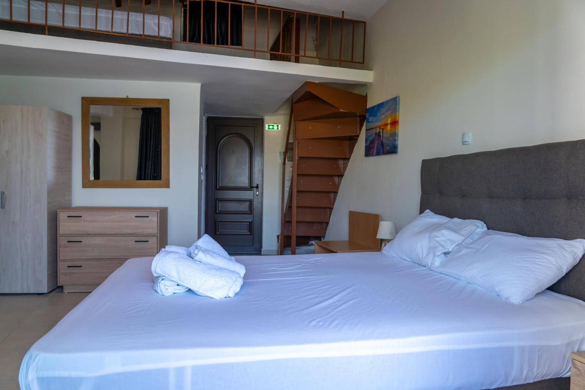 Prego Living Apartments Vathi  ภายนอก รูปภาพ